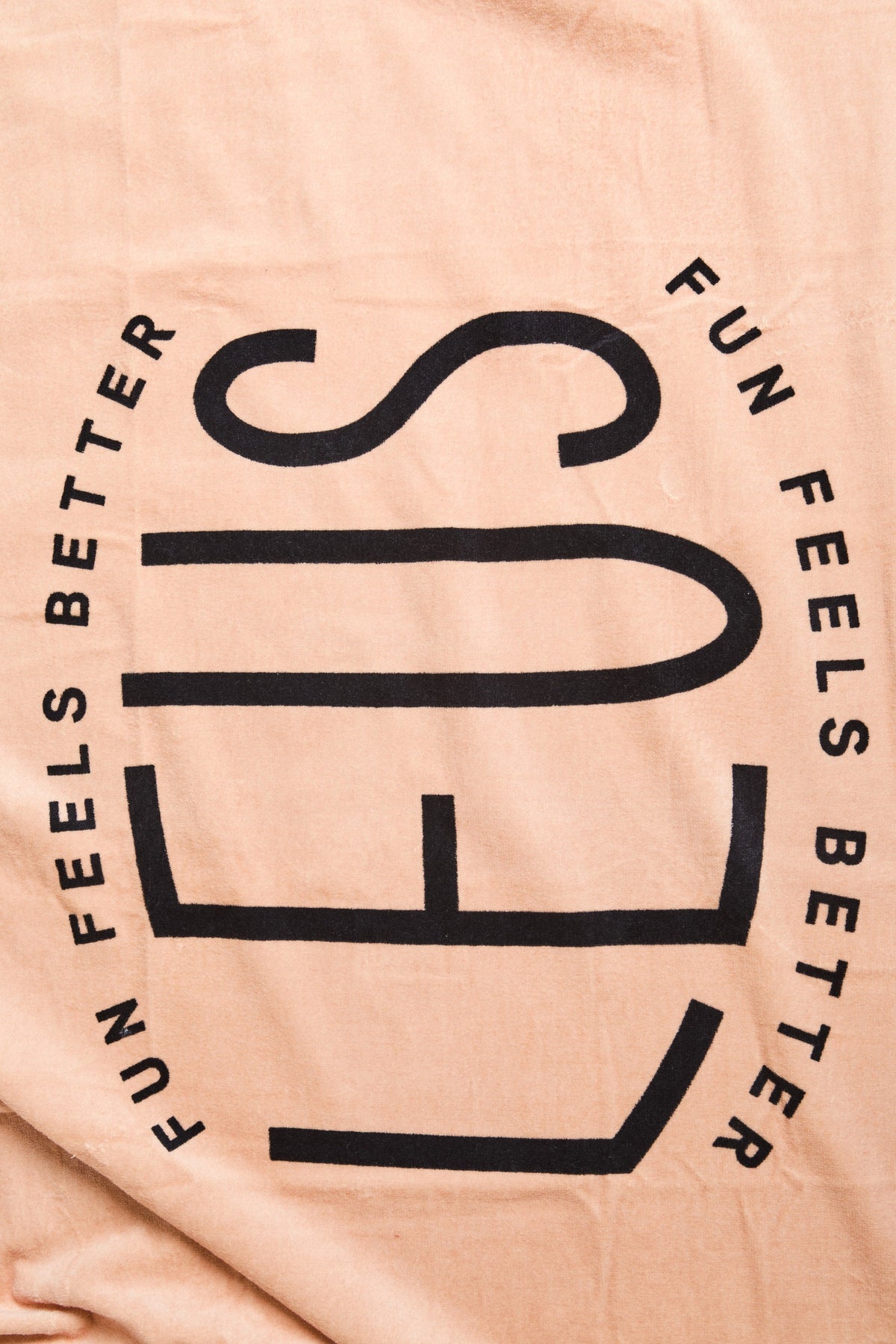 Happy Hour Beach Eco Towel: LEUS logo close-up - Leus Towels Australia